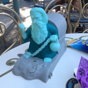 Gus Hitchhiking Ghost Haunted Mansion Disney